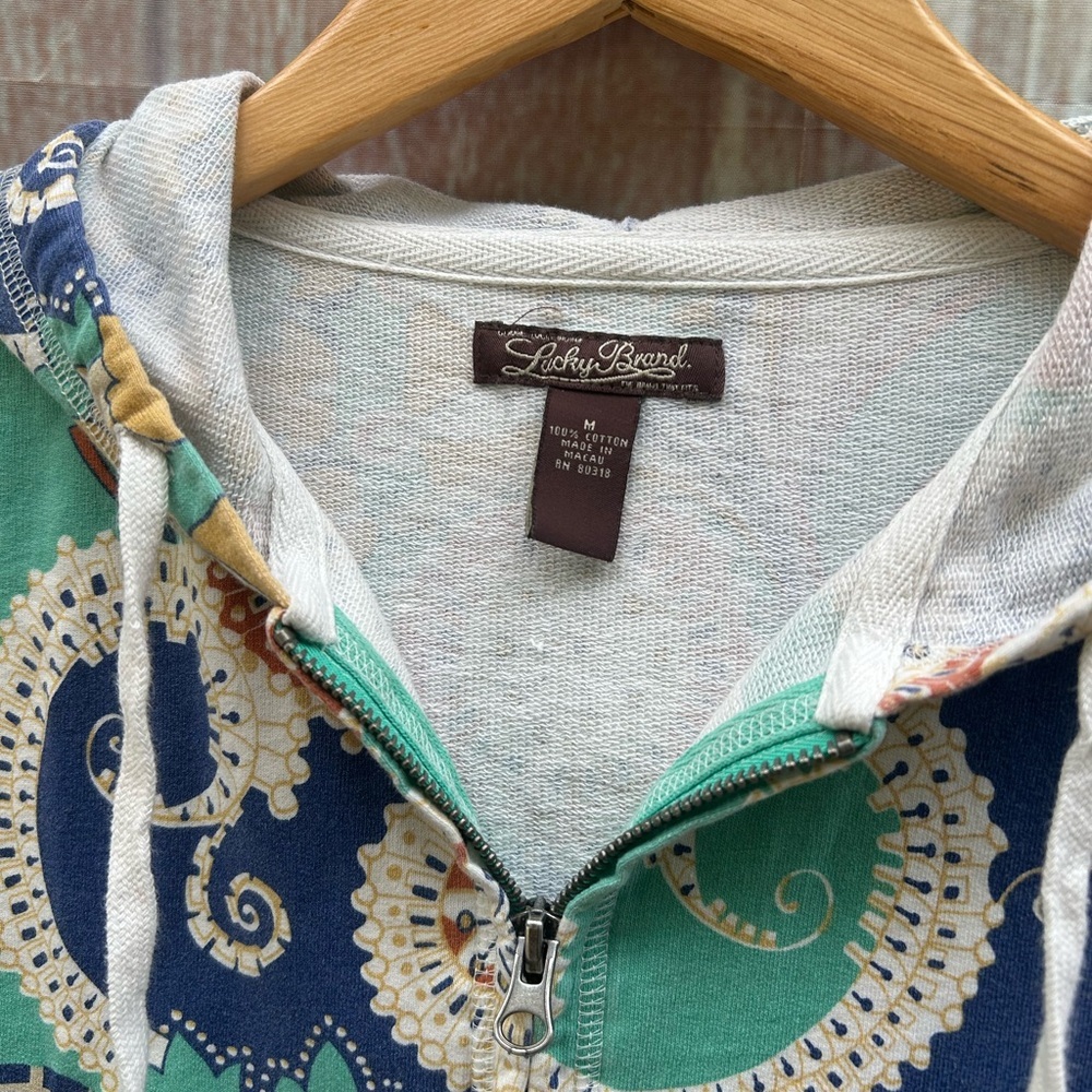Vintage Y2K Lucky Brand size M graphic print hoodie sweatshirt Asian Art inspo - Picture 2 of 7